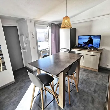Apartamento Les Zodiaques - 3 Pieces Climatise 4 Couchages Port Leucate. Ref: 1zod_k5 Mae-6681 Leucate
